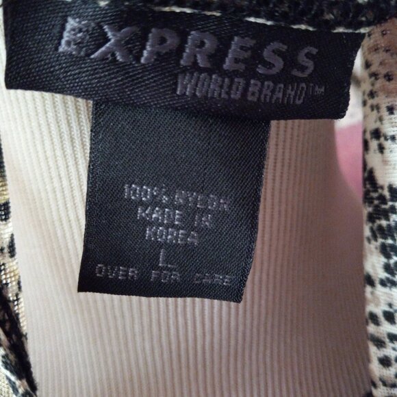 EXPRESS FLORAL MESH SKIRT TOP SET L - Picture 10 of 11